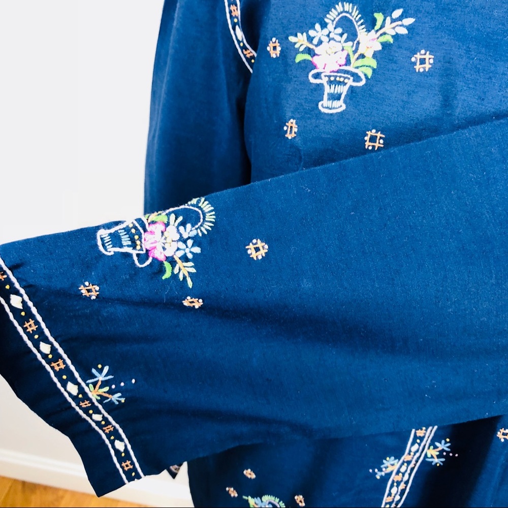 Vintage Lily Embroidered Blouse Garden Floral *124 - Picture 4 of 7